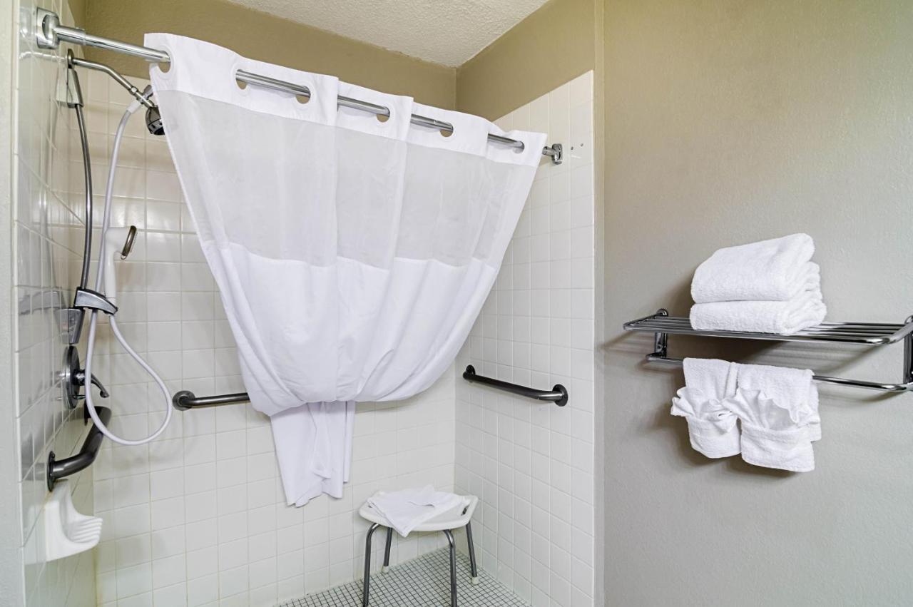 Quality Inn Sidney I-80 Exterior photo