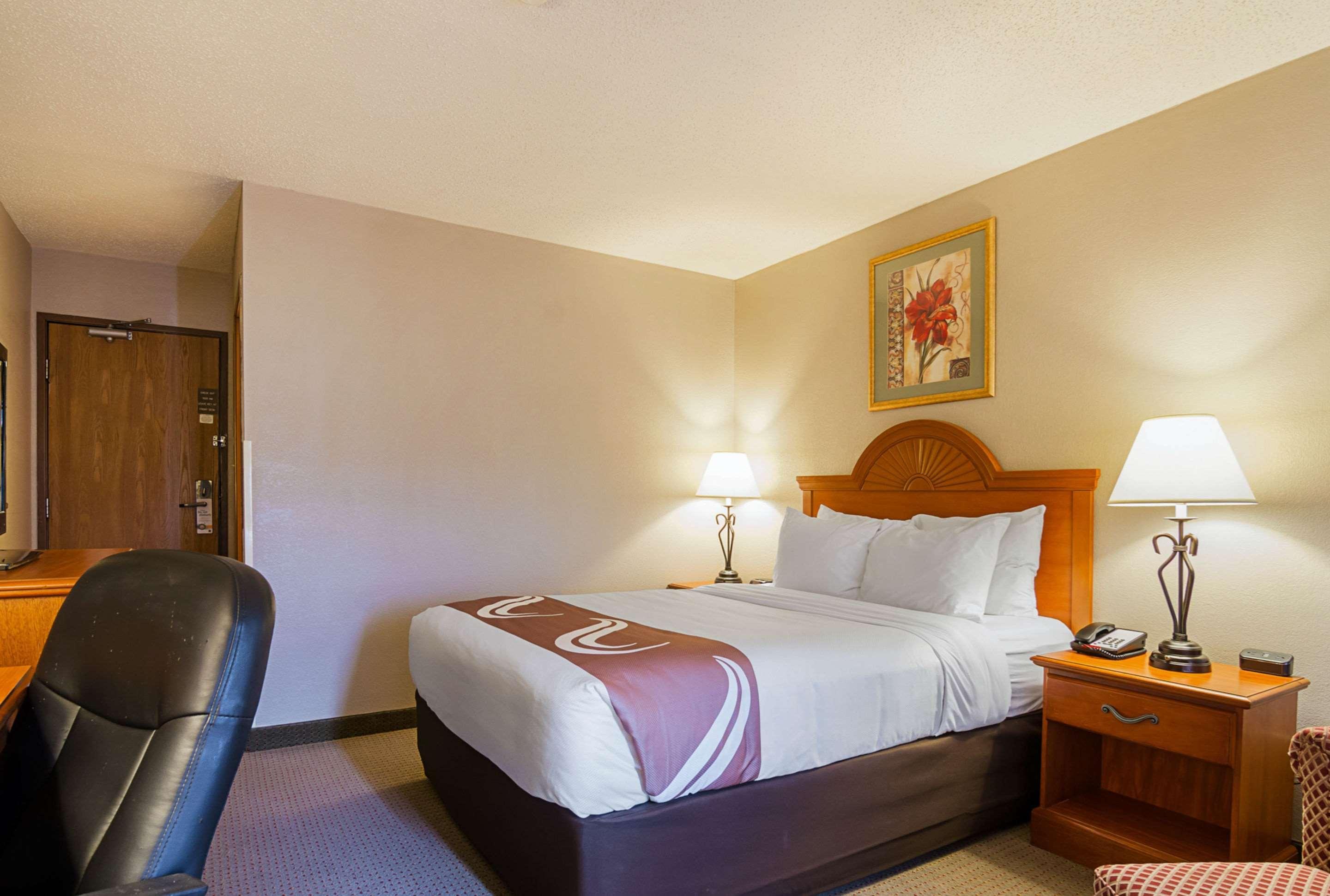 Quality Inn Sidney I-80 Exterior photo