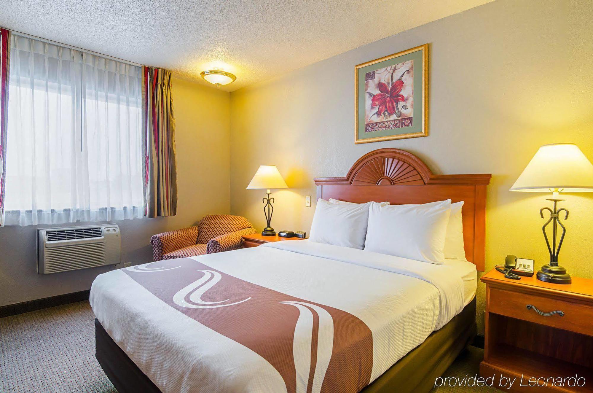 Quality Inn Sidney I-80 Exterior photo